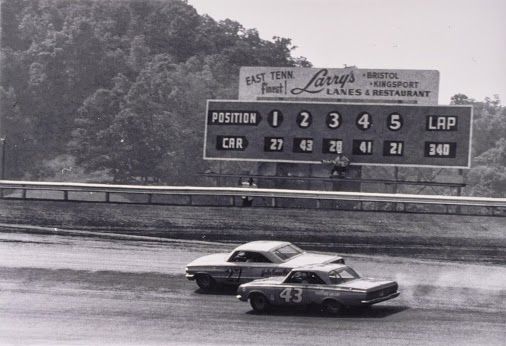 1816ca4a26d498de0dfa5764b6022961